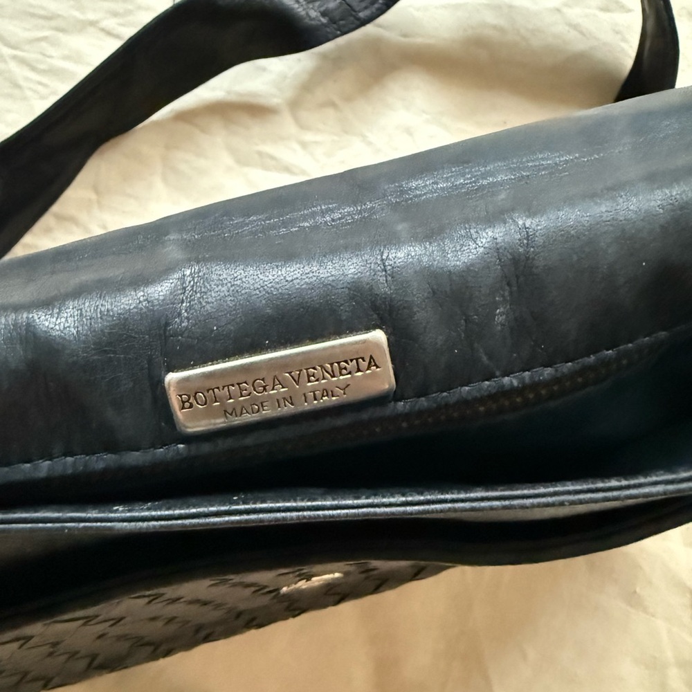 Bottega Veneta Interracio Shoulder Bag - Picture 3 of 16